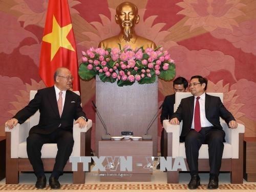 Vietnam, Japan enhance friendship exchanges