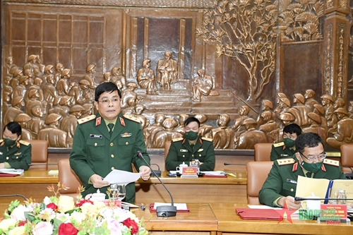Defense minister inspects military technical work Defense minister inspects military technical work